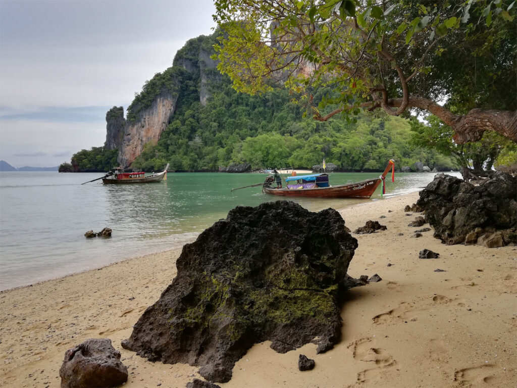 Pakbia Island