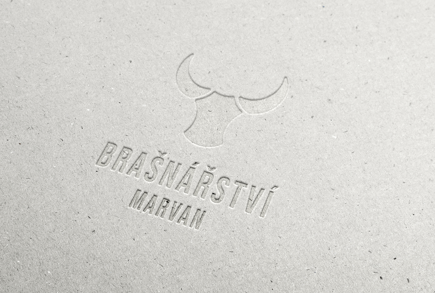 Embossované logo Brašnářství Marvan, logotyp